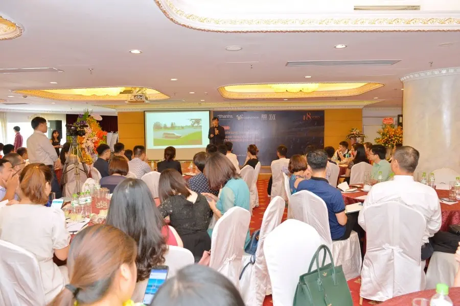 TỪ CHIẾN LƯỢC THƯƠNG HIỆU ĐẾN TỐI ƯU HÀNH TRÌNH TRẢI NGHIỆM KHÁCH HÀNG