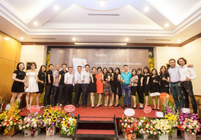 Sứ mệnh của Thanhs "cất cánh Thương hiệu Việt". Mô hình 10 bước cất cánh thương hiệu và Chiến lược Thương hiệu - đột phá Kinh doanh do Chuyên gia Đặng Thanh Vân - công ty Thanhs xây dựng. Chuyên gia Đặng Thanh Vân đã trình bày những kiến giải hoàn toàn mới về gốc rễ của sự tăng trưởng. Siêu kịch bản bán hàng. Chiến lược Thương hiệu Đột phá Kinh doanh B4S - Chương trình huấn luyện chuyên sâu dành cho Chủ doanh nghiệp, ban lãnh đạo và quản lý cấp trung. Giúp chuyển hoá năng lực lãnh đạo, nâng cao năng lực quản lý cấp trung. Chuyên gia Đặng Thanh Vân trực tiếp giảng day. Tăng tốc và đột phá Kinh doanh; cất cánh thương hiệu Việt.